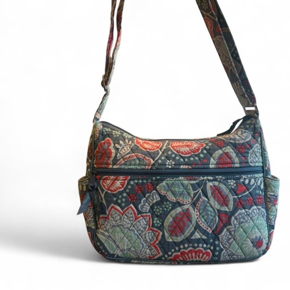 Vera Bradley Blue Floral Quilted Shoulder Bag Retired Pattern - Picture 4 of 10